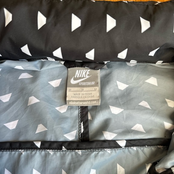 Nike womens cropped black white Print full zip hooded windbreaker jacket size M - Picture 7 of 9